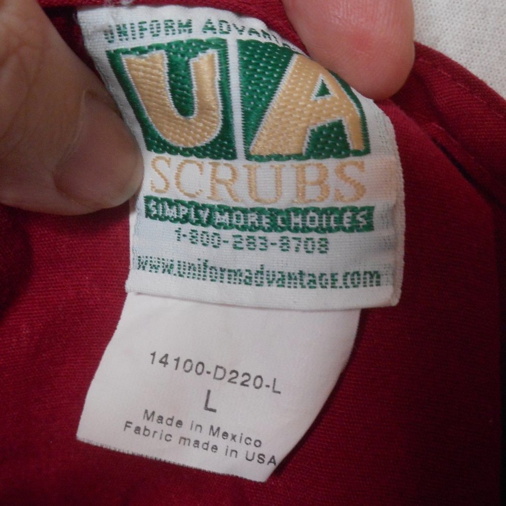 EUC Floral Scrub Top Size L Burgundy / Tan Medical - Picture 3 of 3